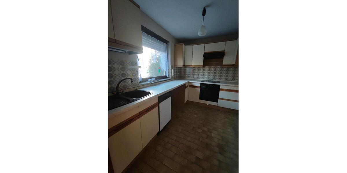 Doppelhaushälfte Leonberg - 6 Zimmer, 146 m&sup2;, 500.000&euro; | Angebot:27244478