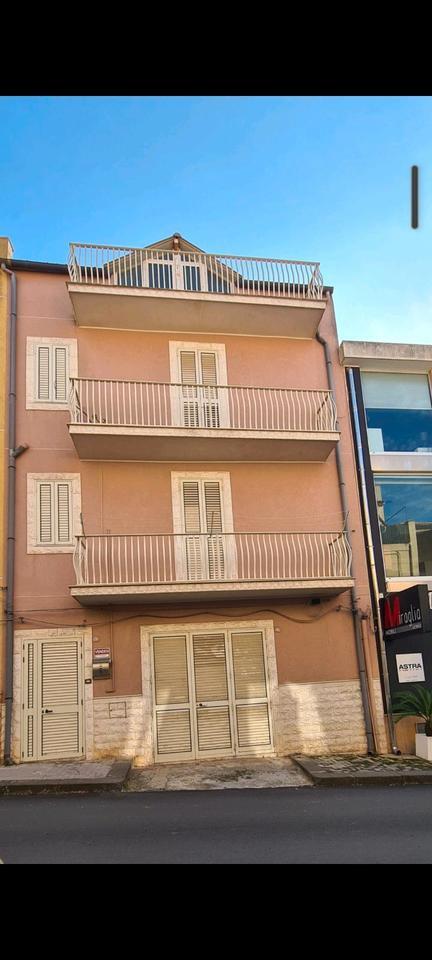 Haus in Mirabella imbaccari via GiuseppeAlongi(CT)