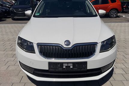 Skoda Octavia 117.812 km 10.899 &euro; Stuttgart 70376
