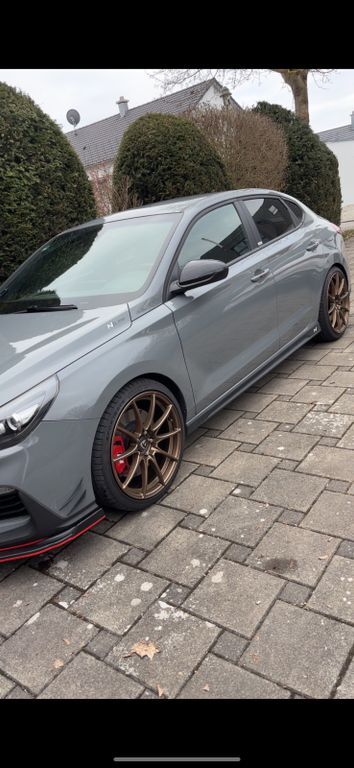 i30