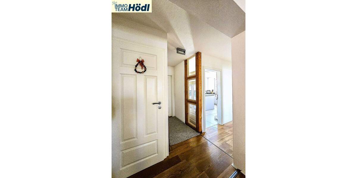 Einfamilienhaus Reutlingen Sondelfingen - 6 Zimmer, 180 m&sup2;, 699.000&euro; | Angebot:25865087