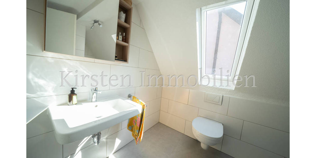 Einfamilienhaus Ammerbuch Breitenholz - 7 Zimmer, 619.000&euro; | Angebot:25696016