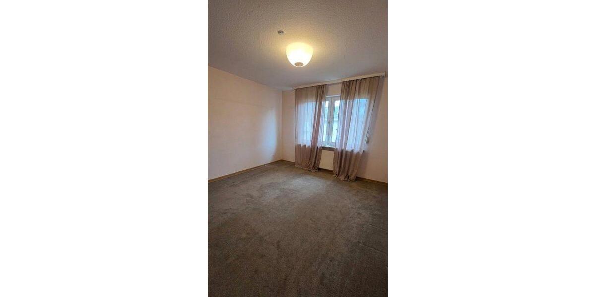 Etagenwohnung Stuttgart Stuttgart-Ost - 3 Zimmer, 72 m&sup2;, 1.100&euro; | Angebot:26697095