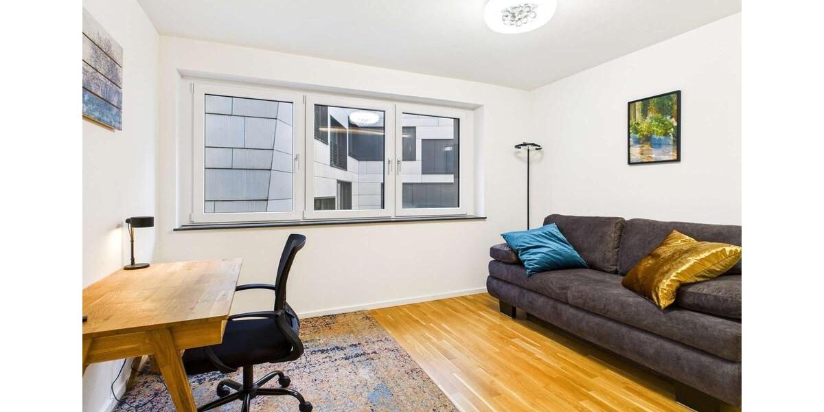Etagenwohnung Stuttgart Feuerbach - 3 Zimmer, 94 m&sup2;, 1.990&euro; | Angebot:24670758