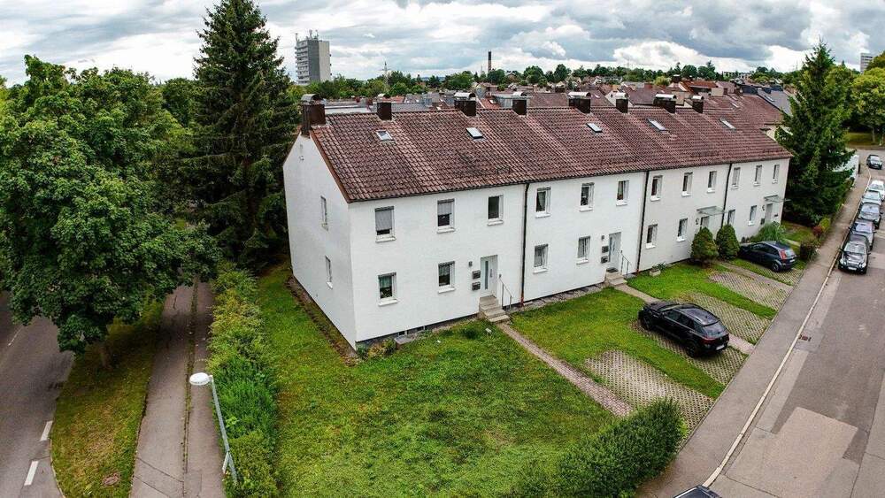 Mehrfamilienhaus, Wohnhaus Sindelfingen Mitte - 6 Zimmer, 122 m&sup2;, 419.000&euro; | Angebot:24860477