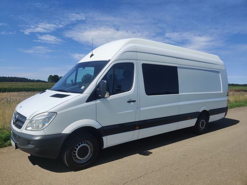 Mercedes-Benz Sprinter 332.000 km 17.316 € Stuttgart 70178