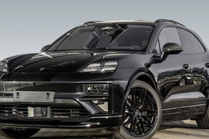 Porsche Macan 8.900 km 133.700 € Reutlingen 72770