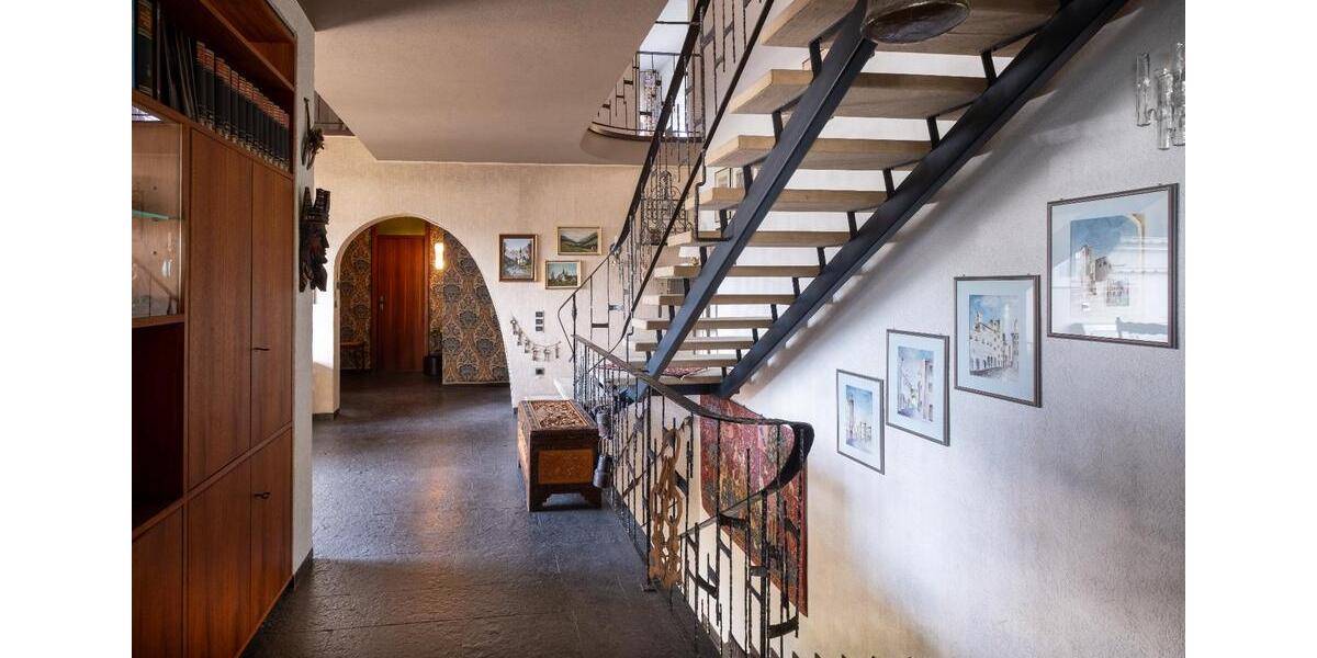 Einfamilienhaus Niefern-Öschelbronn Öschelbronn - 10 Zimmer, 459 m&sup2;, 950.000&euro; | Angebot:26632697