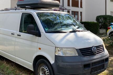 VW T5 Transporter 230.000 km 6.500 &euro; Stuttgart 70178