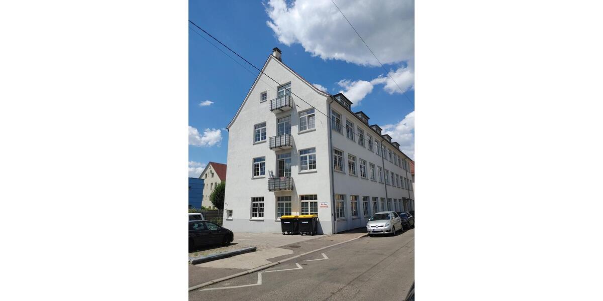 Etagenwohnung Esslingen am Neckar Brühl - 2 Zimmer, 85 m&sup2;, 1.000&euro; | Angebot:23426136