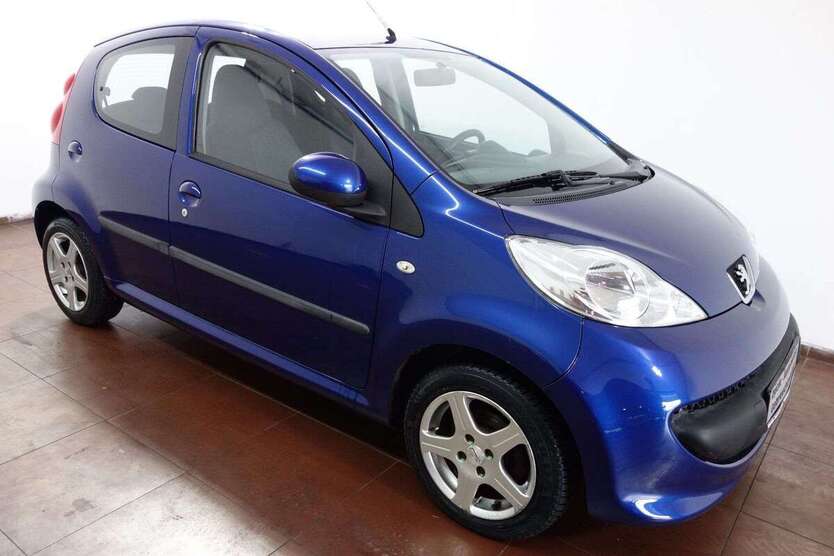 Peugeot 107 150.000 km 1.900 € Mühlacker 75417