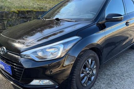 Hyundai i20 100.000 km 7.999 &euro; Leonberg 71229