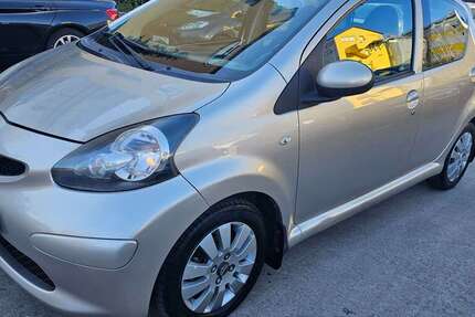 Toyota Aygo 175.000 km 2.888 &euro; Stuttgart 70469
