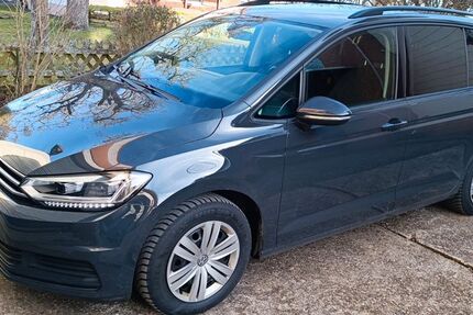 VW Touran 110.694 km 21.500 &euro; Neubulach 75387
