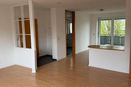 Wohnung Kornwestheim - 3.5 Zimmer, 83 m&sup2;, 1.500&euro; | Angebot:26406575