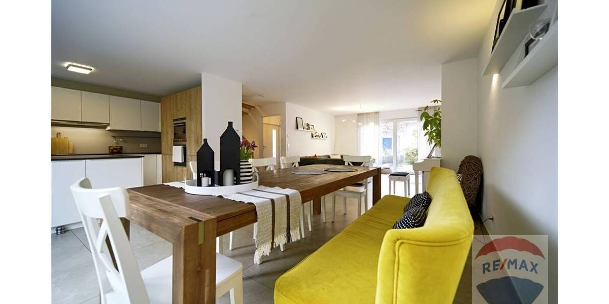 Doppelhaushälfte Altdorf - 7 Zimmer, 194 m&sup2;, 955.000&euro; | Angebot:26616667
