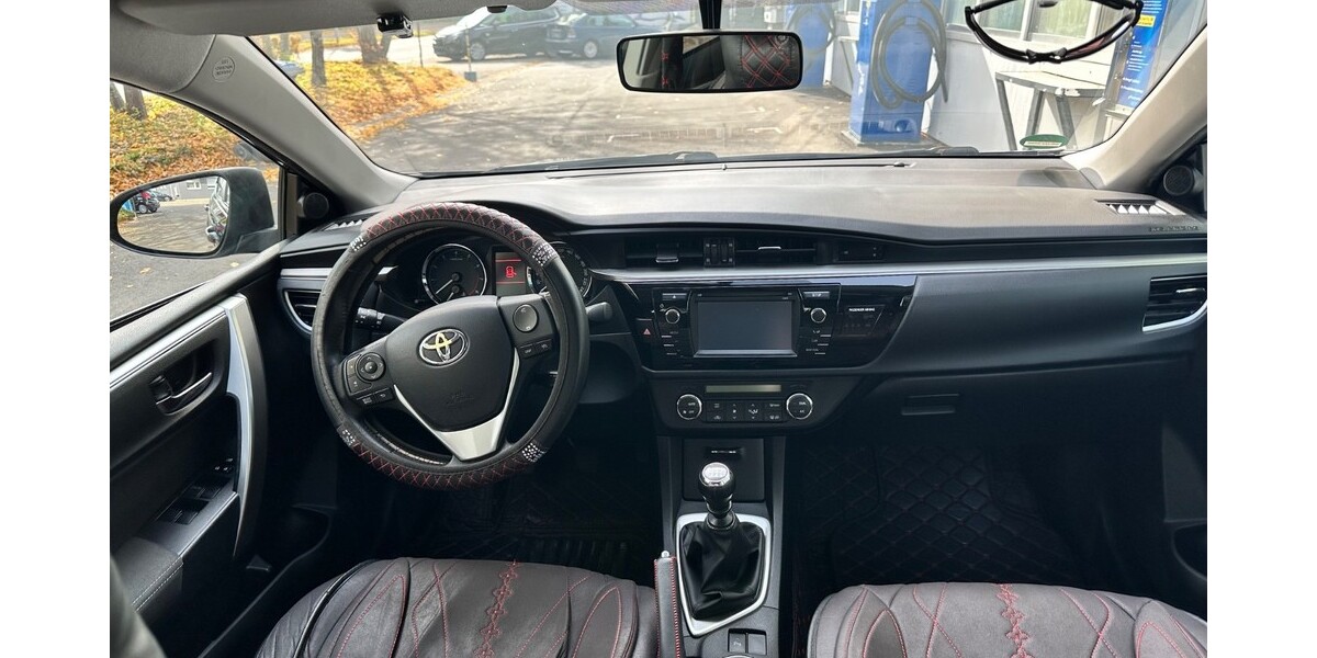Toyota Corolla 139.000 km 13.000 &euro; Herrenberg 71083