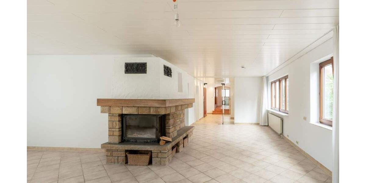 Etagenwohnung Fellbach - 5 Zimmer, 177 m&sup2;, 695.000&euro; | Angebot:21281857