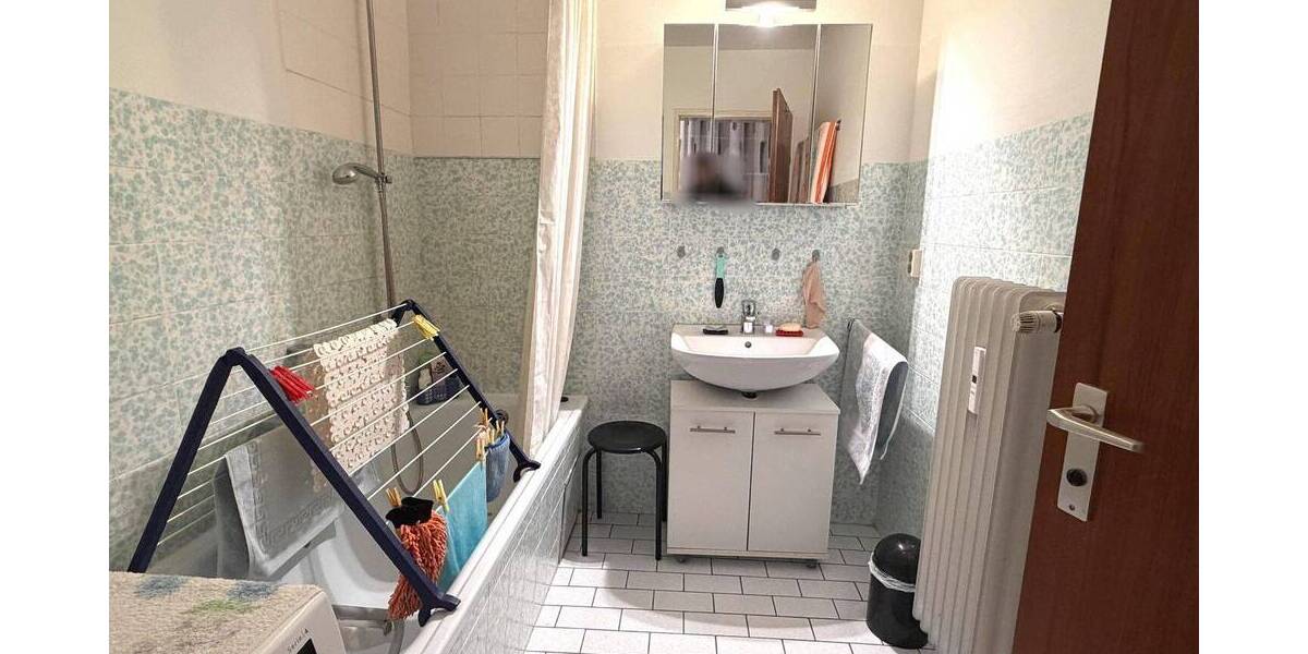 Etagenwohnung Leonberg - 4 Zimmer, 95 m&sup2;, 245.000&euro; | Angebot:26863549
