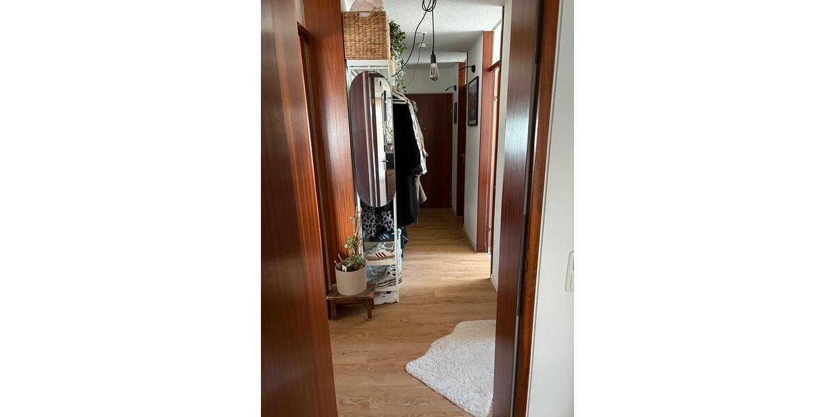 Etagenwohnung Remseck am Neckar - 2 Zimmer, 65 m&sup2;, 1.000&euro; | Angebot:26480195