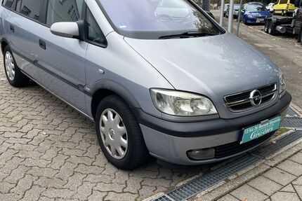 Opel Zafira 192.000 km 2.890 &euro; Schönaich 71101