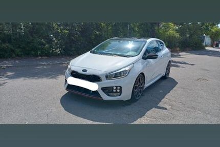 Kia pro ceed / ProCeed 125.000 km 9.100 &euro; Sindelfingen 71069