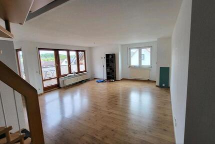 Wohnung Steinenbronn - 3.5 Zimmer, 106 m&sup2;, 1.600&euro; | Angebot:26698165