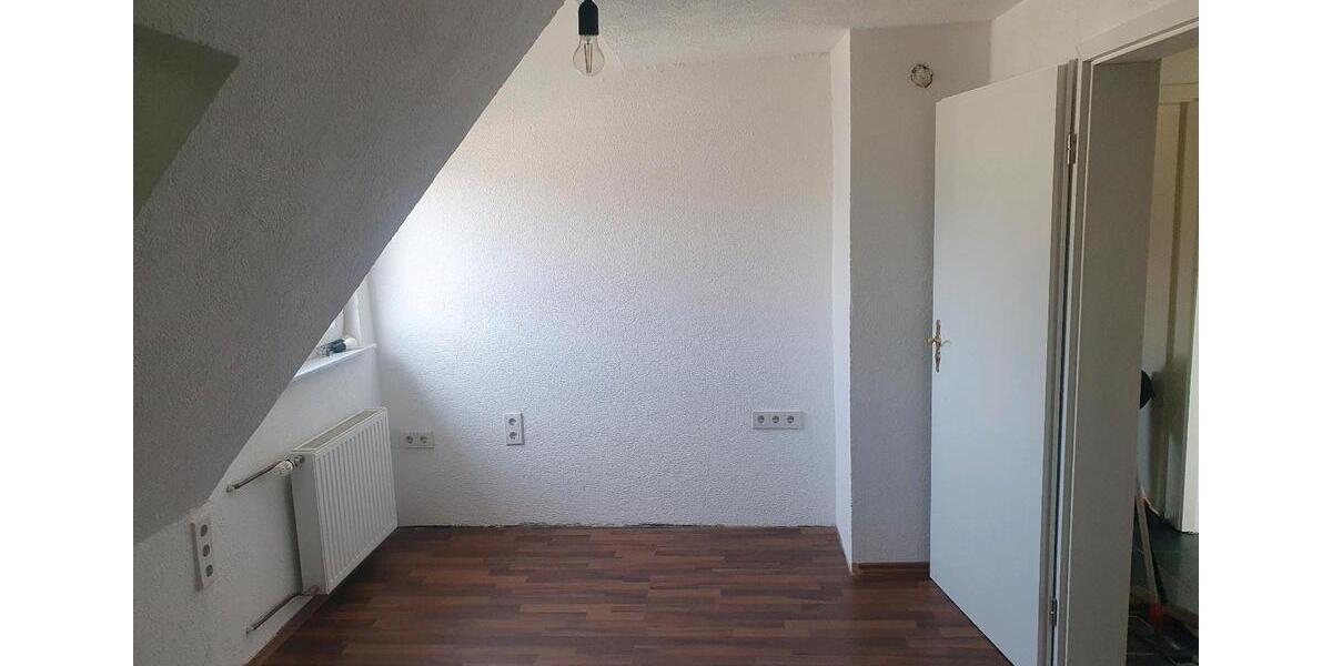 Dachgeschoßwohnung Leinfelden-Echterdingen Echterdingen - 2 Zimmer, 45 m&sup2;, 800&euro; | Angebot:25392964