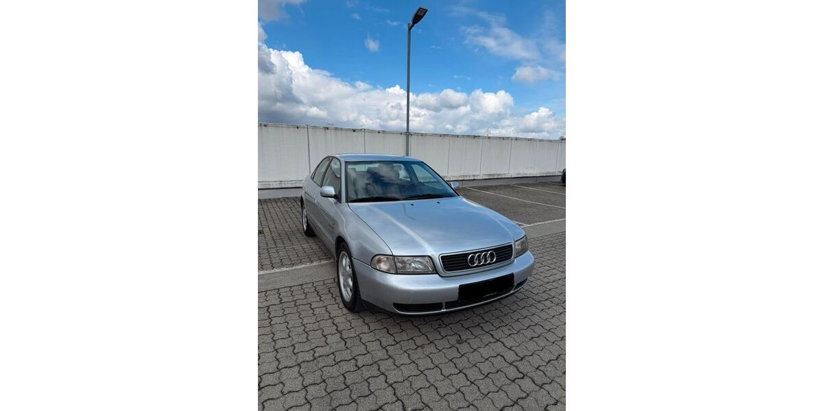 Audi A4 188.000 km 2.880 &euro; Metzingen 72555