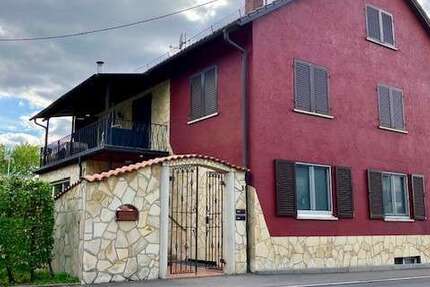 Wohnung Metzingen - 5 Zimmer, 152 m&sup2;, 1.800&euro; | Angebot:24641051