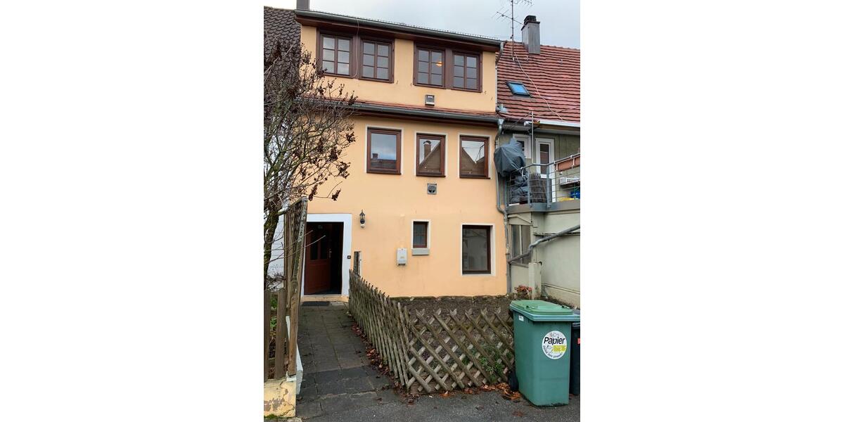 Reihenhaus Stuttgart Vaihingen - 4 Zimmer, 110 m&sup2;, 1.350&euro; | Angebot:27618931