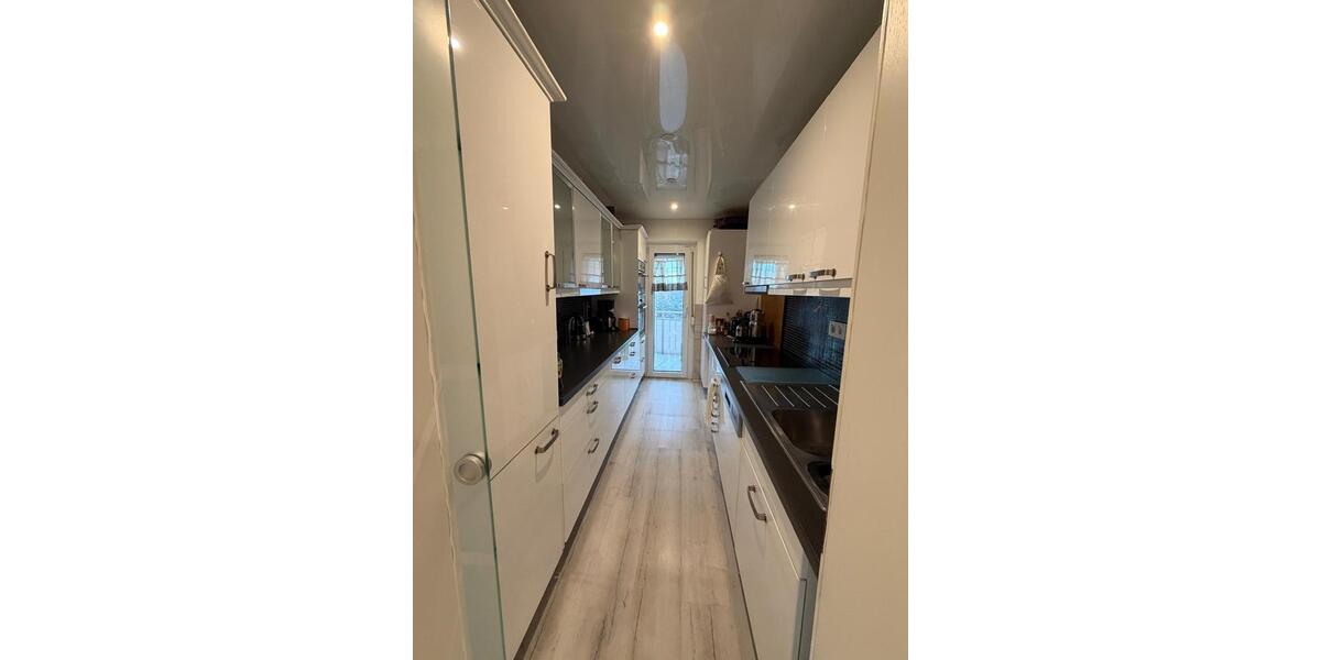 Etagenwohnung Sindelfingen Darmsheim - 3 Zimmer, 76 m&sup2;, 300.000&euro; | Angebot:25371224