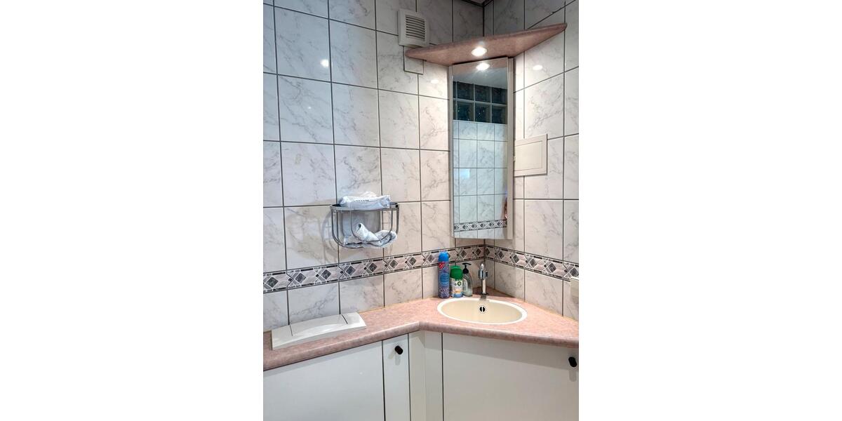 Etagenwohnung Calw - 3.5 Zimmer, 97 m&sup2;, 800&euro; | Angebot:24720552