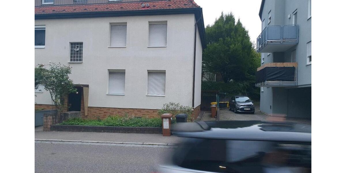 Etagenwohnung Fellbach - 3 Zimmer, 60 m&sup2;, 240.000&euro; | Angebot:27019420