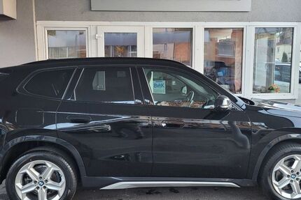 BMW X1 74.123 km 33.990 &euro; Stuttgart 70469