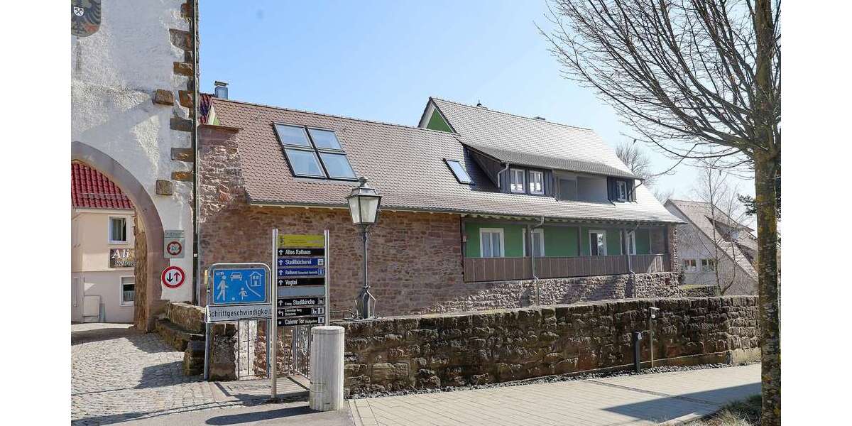 Haus zum Kaufen in Neubulach 480.000 € 209 m² 8 zimmer