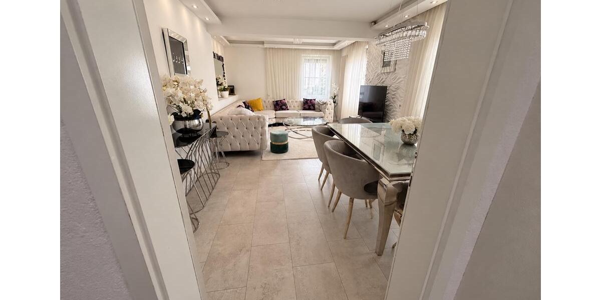 Einfamilienhaus Böblingen - 4 Zimmer, 133 m&sup2;, 1.800&euro; | Angebot:27620303
