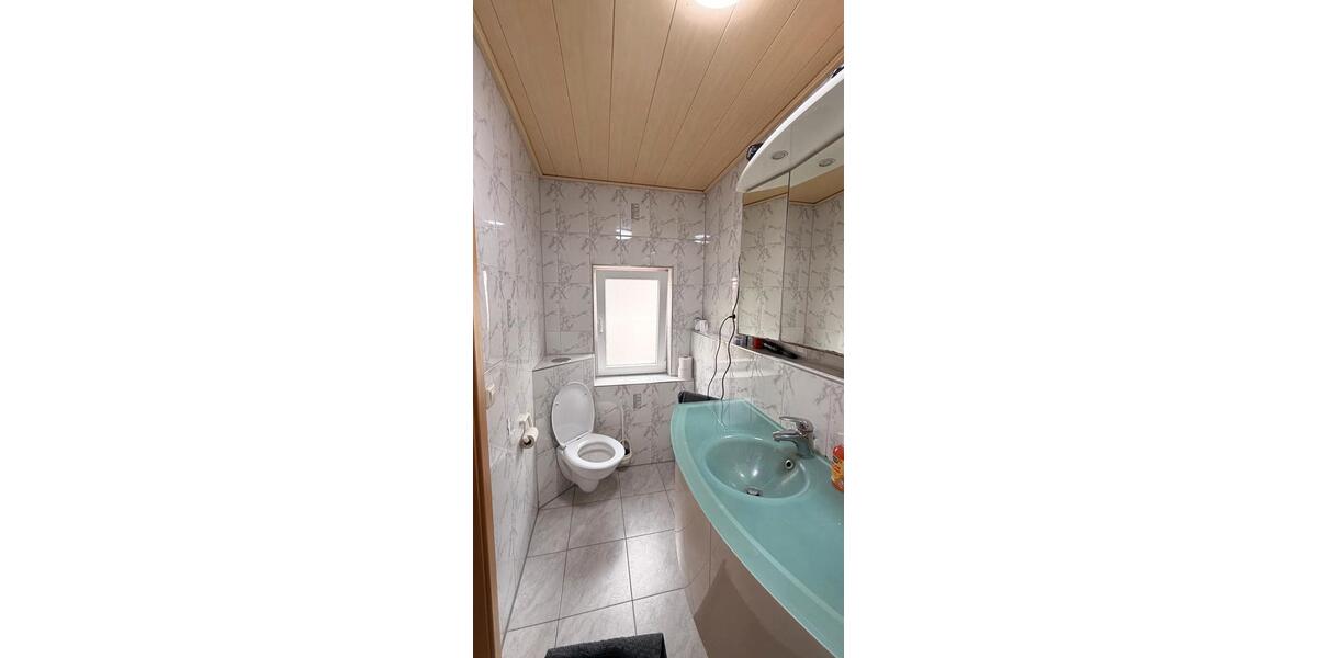 Etagenwohnung Herrenberg - 4 Zimmer, 70 m&sup2;, 1.100&euro; | Angebot:26235913