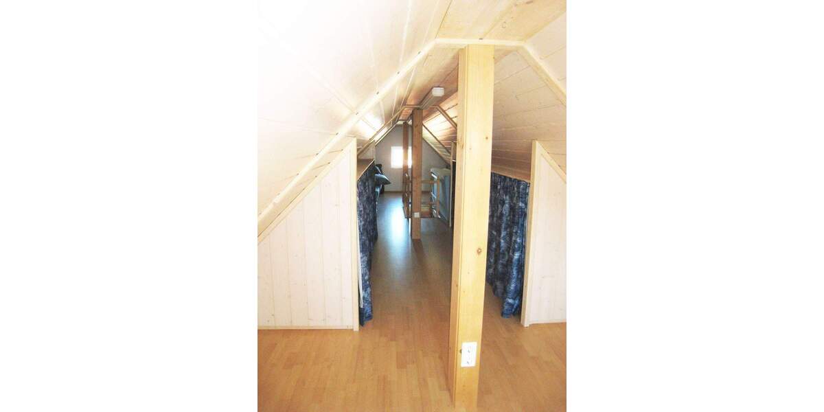 Etagenwohnung Köngen - 3 Zimmer, 82 m&sup2;, 860&euro; | Angebot:24916272