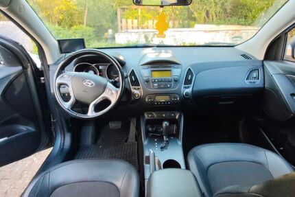 Hyundai ix35 81.000 km 12.000 &euro; Reutlingen 72768
