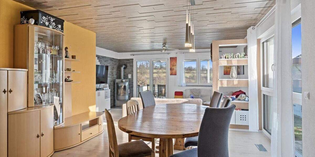 Doppelhaushälfte Reutlingen Sickenhausen - 4 Zimmer, 109 m&sup2;, 500.000&euro; | Angebot:24711822