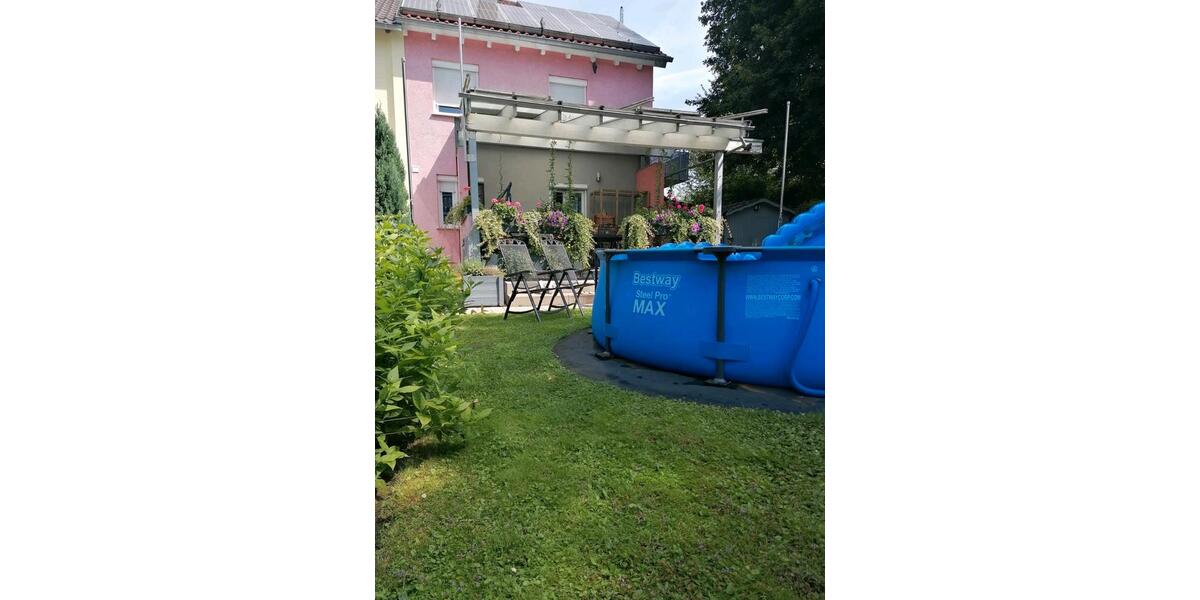 Reihenhaus Nürtingen - 2 Zimmer, 130 m&sup2;, 750.000&euro; | Angebot:24746295