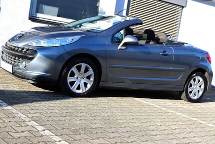 Peugeot 207 175.040 km 2.390 &euro; Bietigheim Bissingen 74321