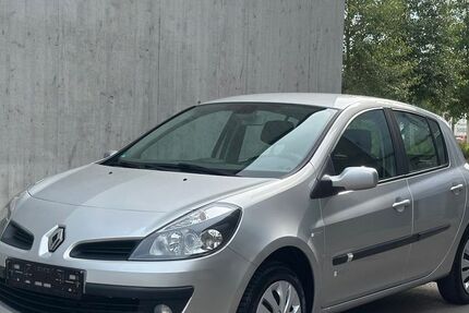Renault Clio 60.000 km 3.490 € Leinfelden-Echterdingen (Musberg) 70771