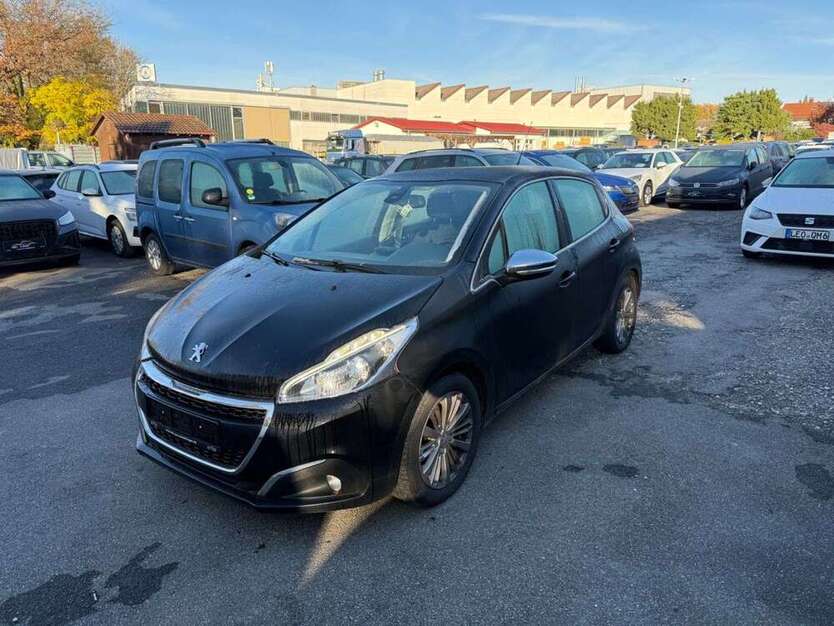 Peugeot 208 99.675 km 7.990 € Sindelfingen 71065