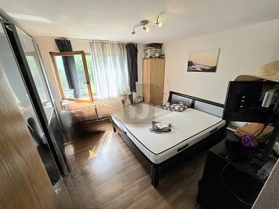 RUHIG, ZENTRAL UND CHARMANT 2 zimmer