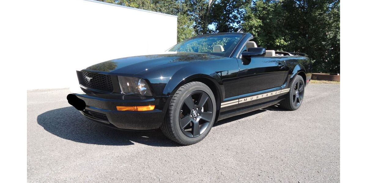 Ford Mustang 128.000 km 10.900 &euro; Pliezhausen 72124
