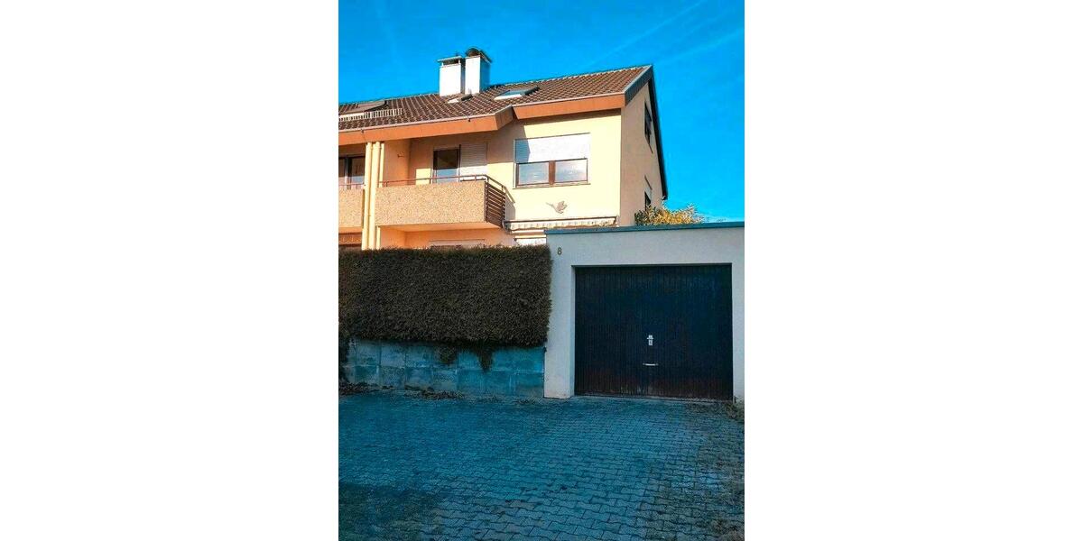 Doppelhaushälfte Leonberg - 6 Zimmer, 146 m&sup2;, 500.000&euro; | Angebot:26597536