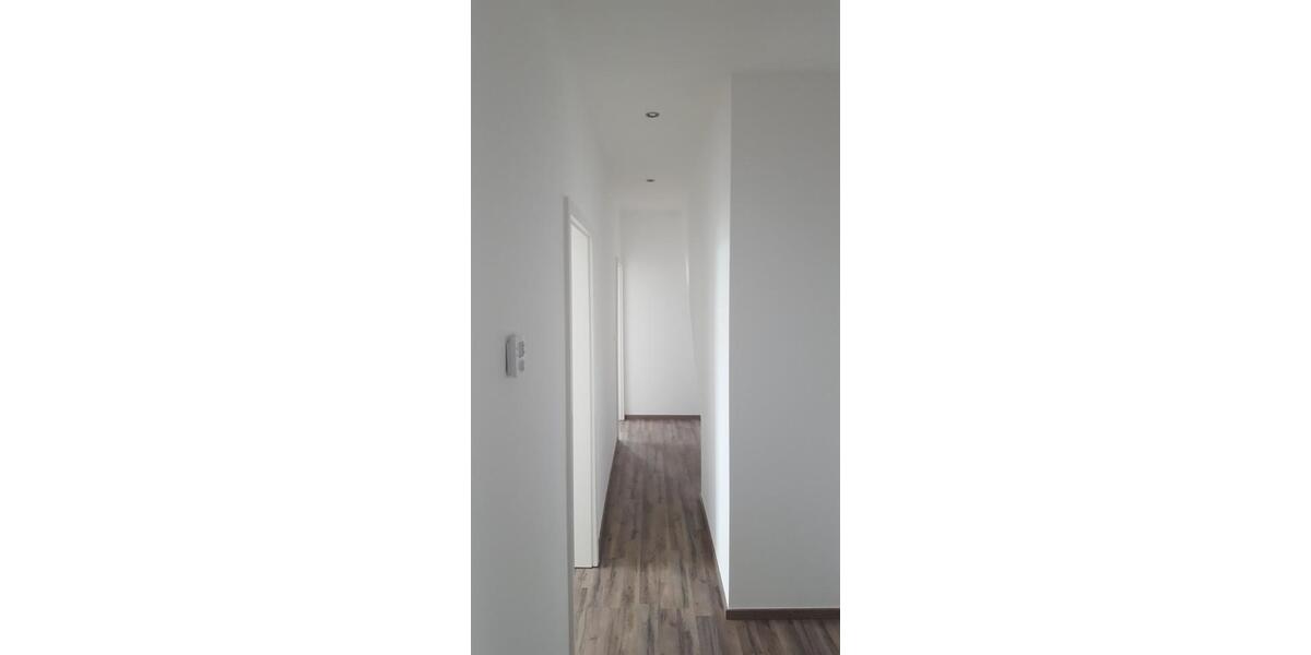 Dachgeschoßwohnung Stuttgart Stuttgart-Süd - 3.5 Zimmer, 89 m&sup2;, 1.398&euro; | Angebot:24817764