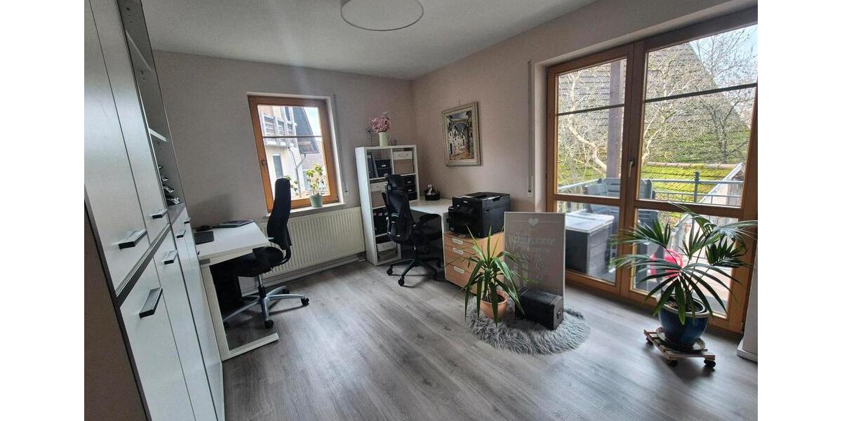 Etagenwohnung Rottenburg am Neckar - 4.5 Zimmer, 116 m&sup2;, 435.000&euro; | Angebot:25860505